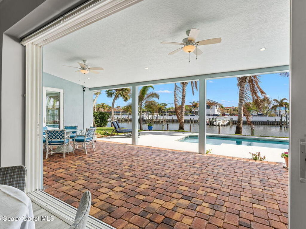 112 Cat Cay Lane, Indian Harbour Beach, FL 32937