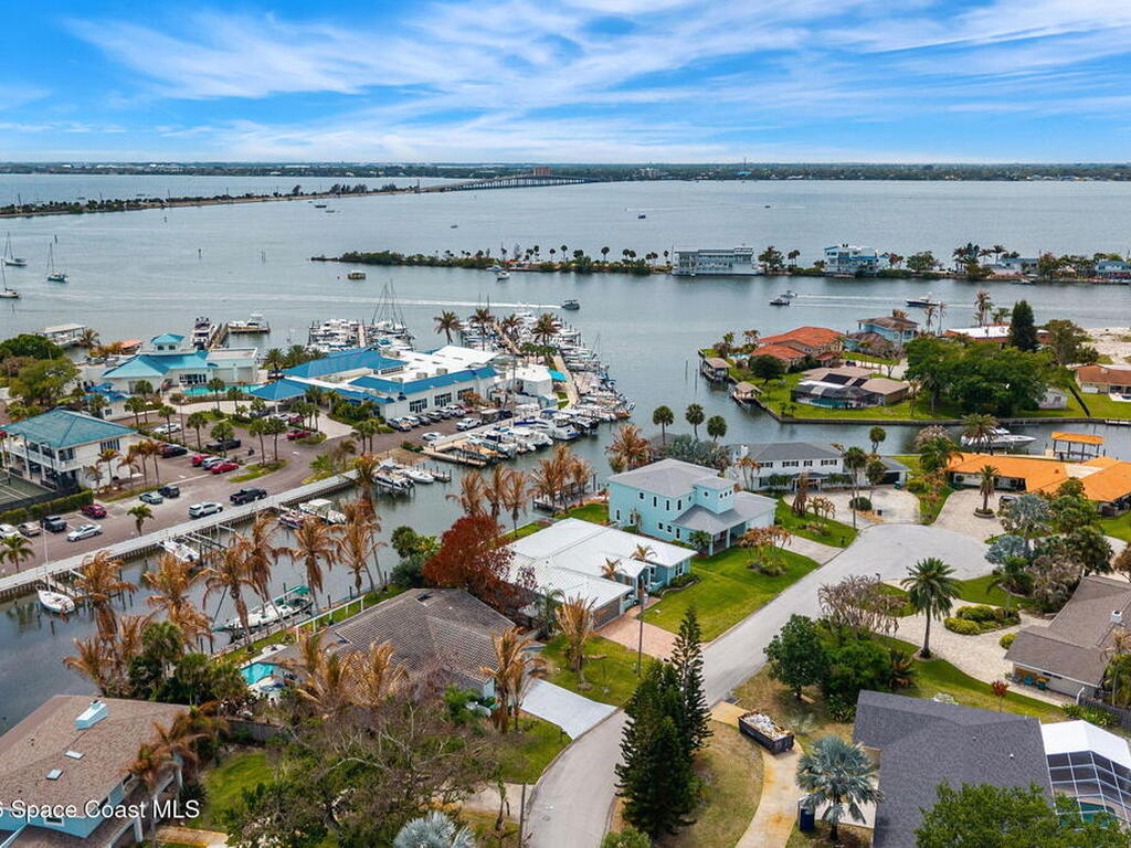 112 Cat Cay Lane, Indian Harbour Beach, FL 32937