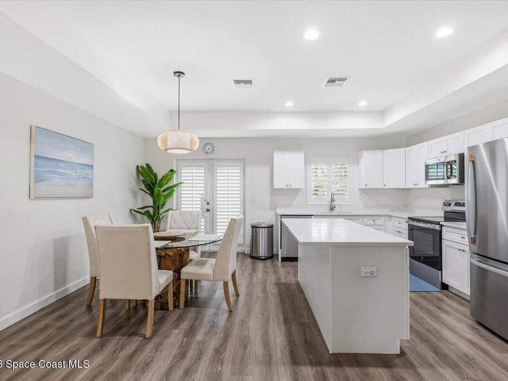 1116 33rd Avenue, Vero Beach, FL 32968