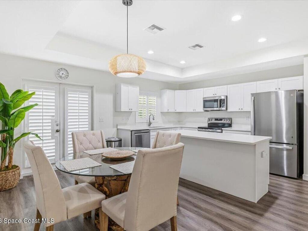 1116 33rd Avenue, Vero Beach, FL 32968