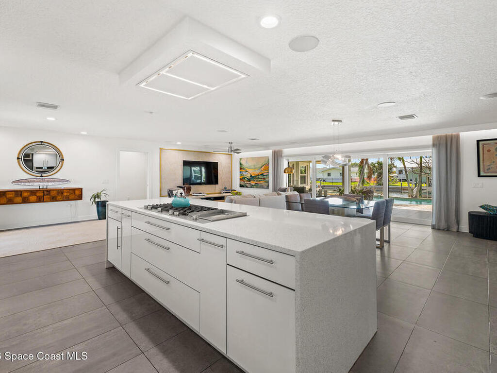 511 Eleuthera Lane, Indian Harbour Beach, FL 32937
