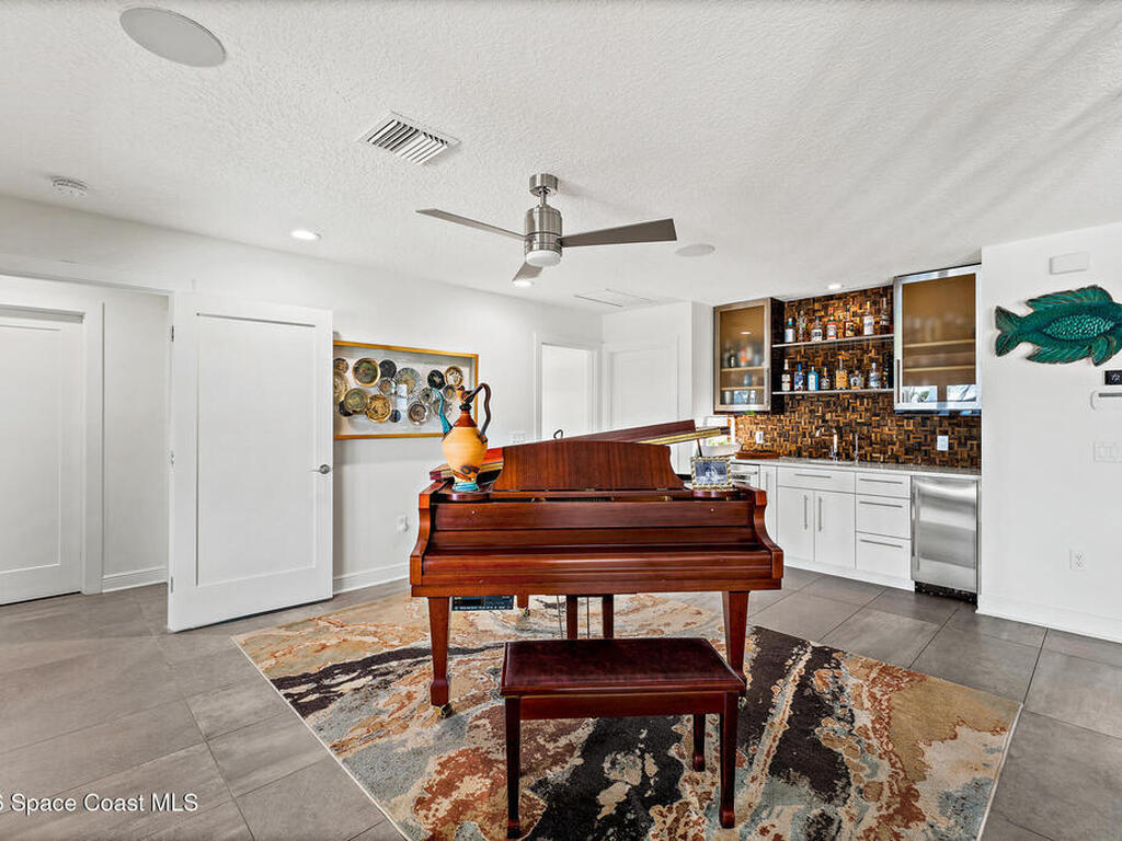 511 Eleuthera Lane, Indian Harbour Beach, FL 32937