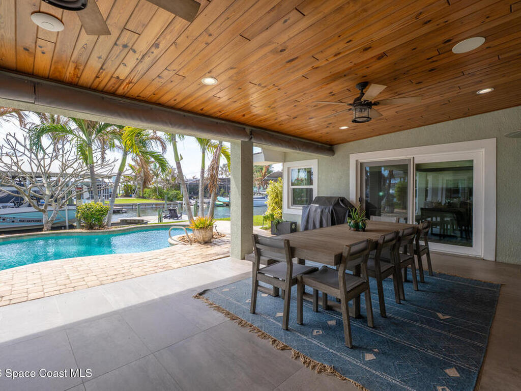 511 Eleuthera Lane, Indian Harbour Beach, FL 32937