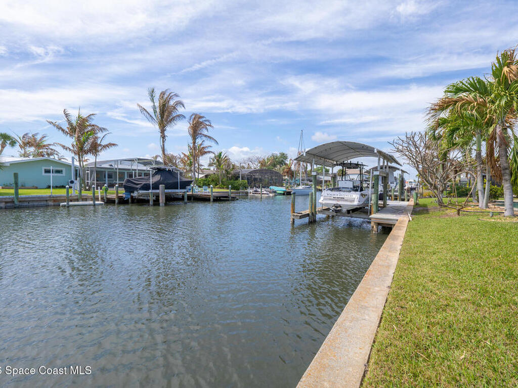 511 Eleuthera Lane, Indian Harbour Beach, FL 32937