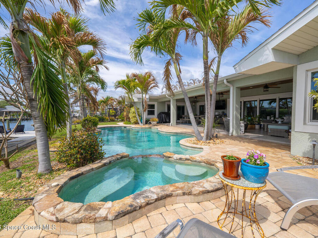 511 Eleuthera Lane, Indian Harbour Beach, FL 32937