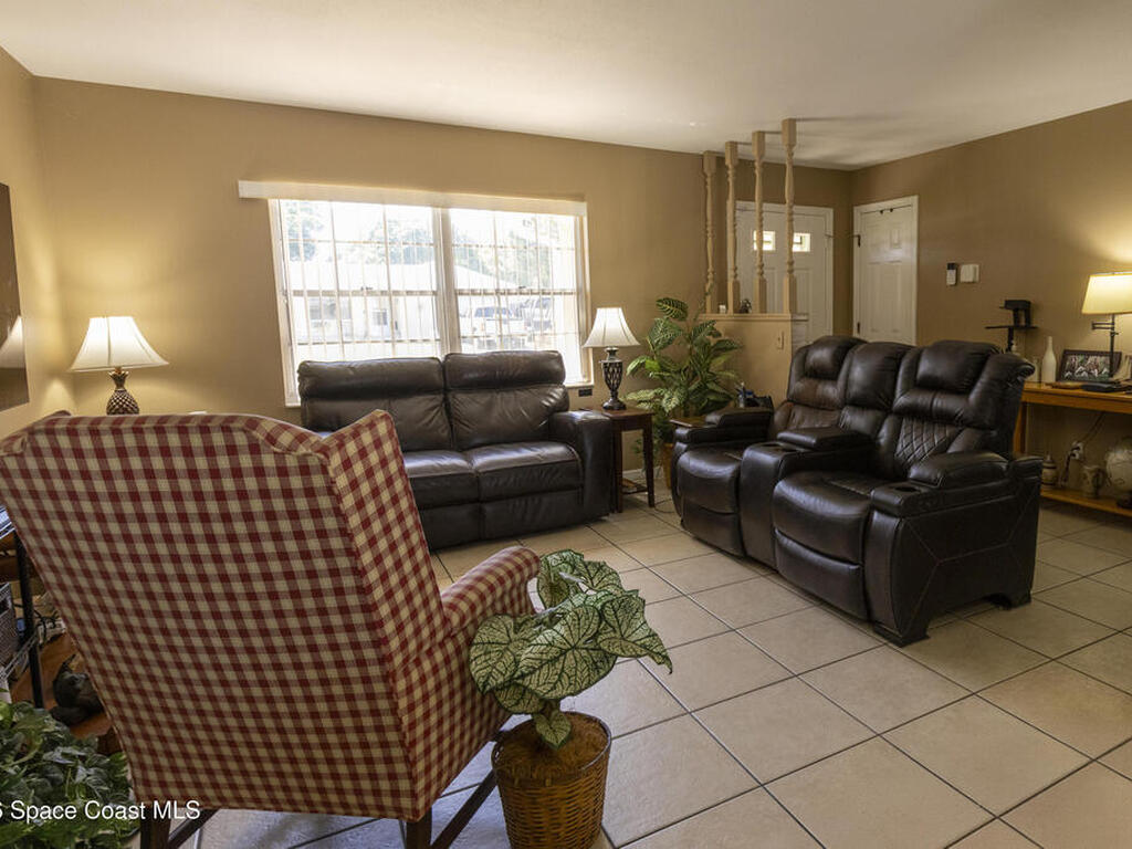 506 20th Court, Vero Beach, FL 32962