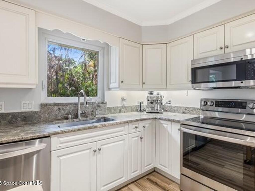 1240 40th Avenue, Vero Beach, FL 32968