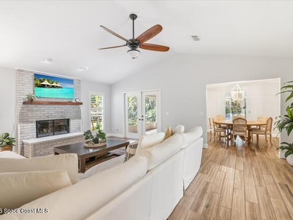 1240 40th Avenue, Vero Beach, FL 32968