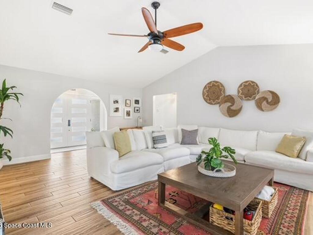 1240 40th Avenue, Vero Beach, FL 32968