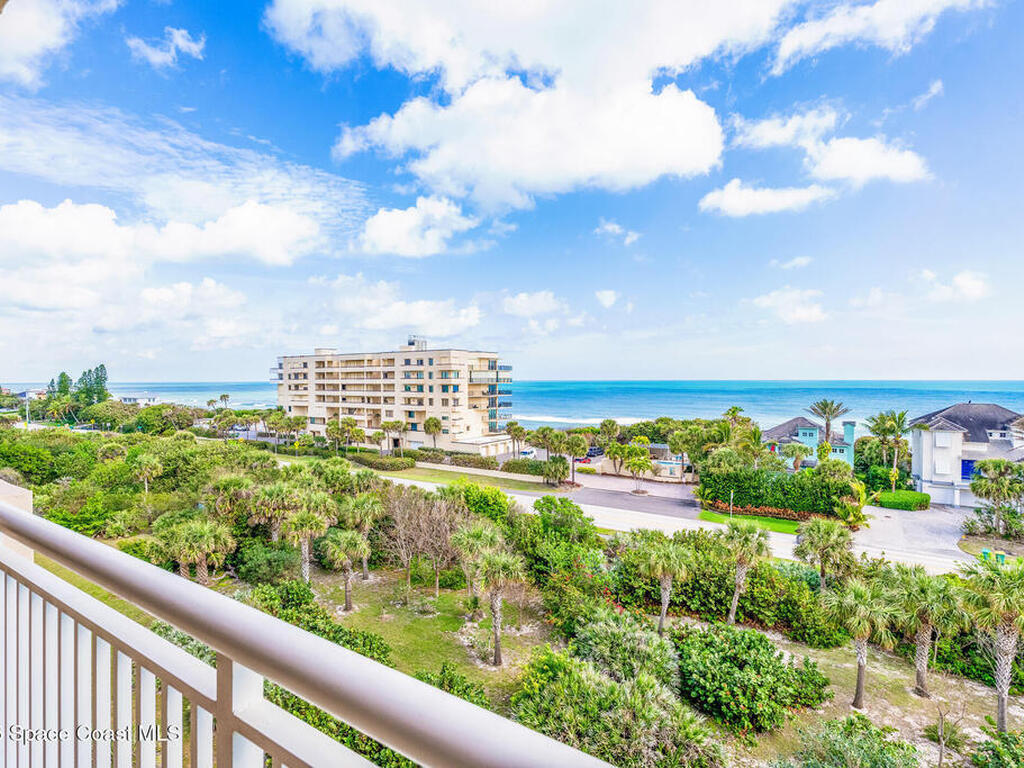 140 Warsteiner Way, Melbourne Beach, FL 32951
