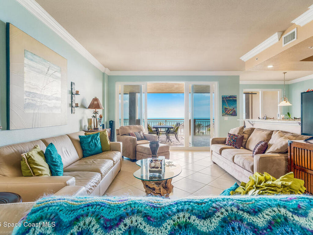 140 Warsteiner Way, Melbourne Beach, FL 32951