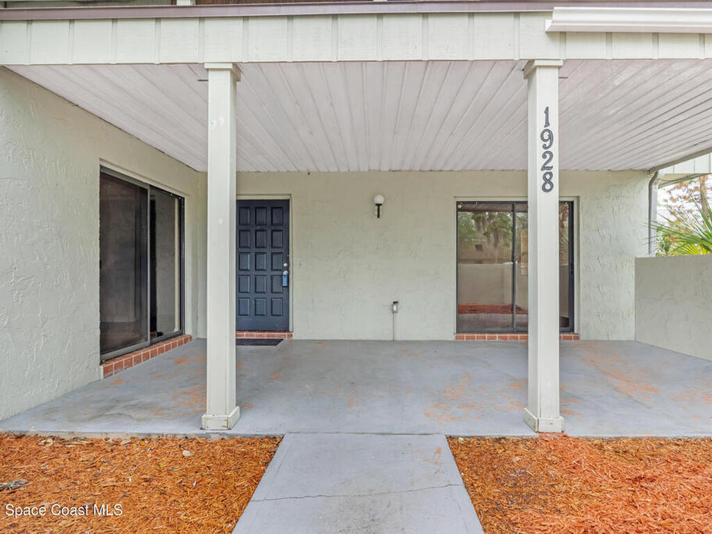 1928 Dipol Courtway, Titusville, FL 32780