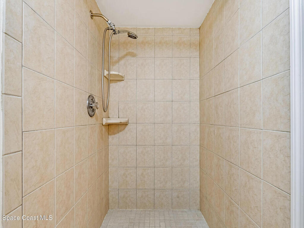 1928 Dipol Courtway, Titusville, FL 32780