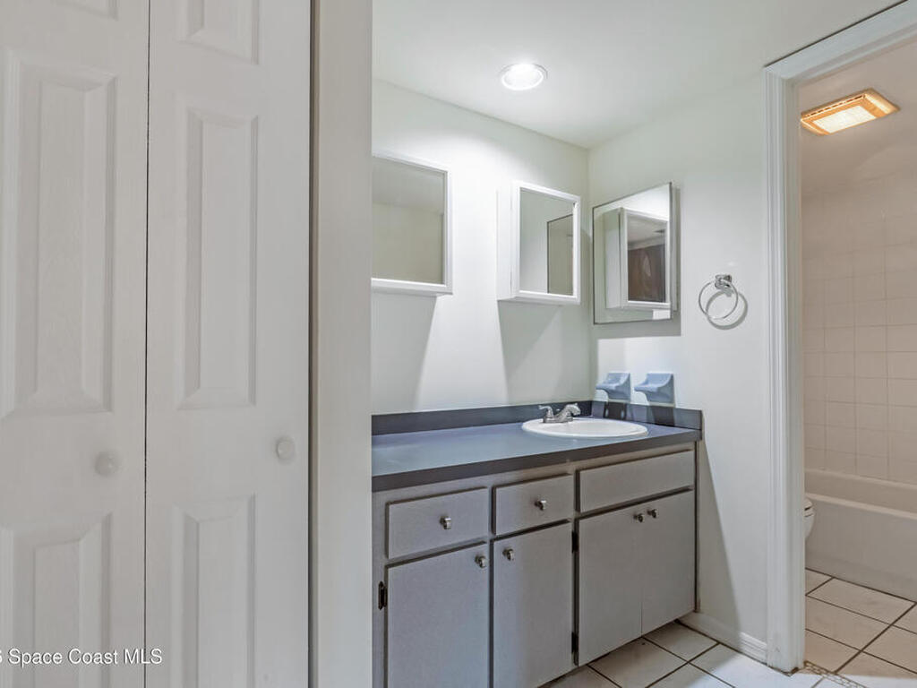 1928 Dipol Courtway, Titusville, FL 32780