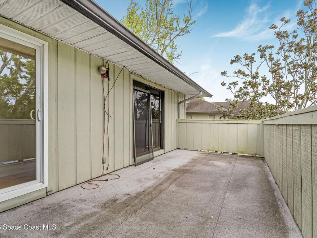 1928 Dipol Courtway, Titusville, FL 32780