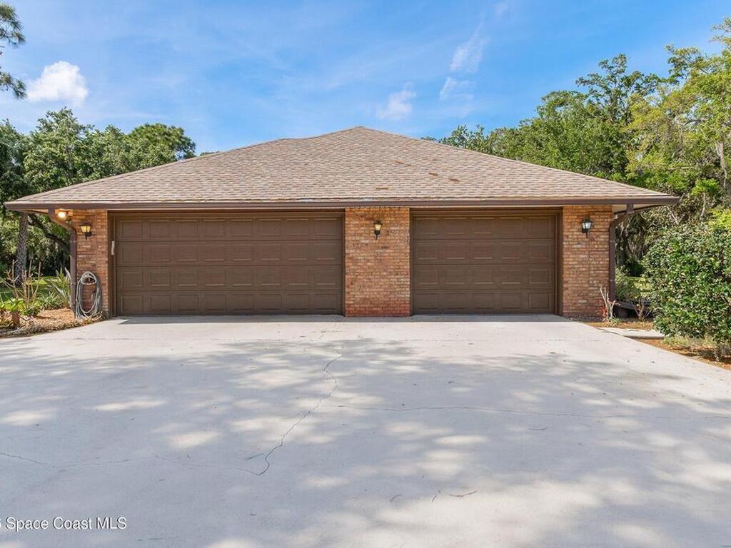 3453 Willowwood Drive, Melbourne, FL 32904
