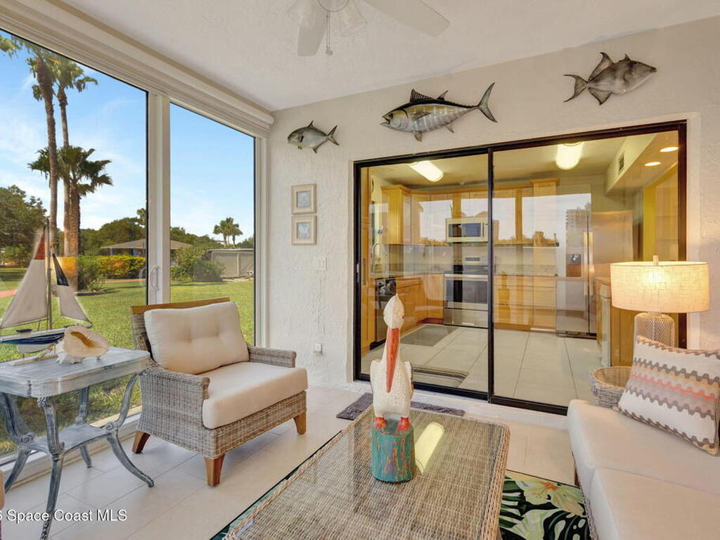 3209 S Lakeview Circle, Fort Pierce, FL 34949