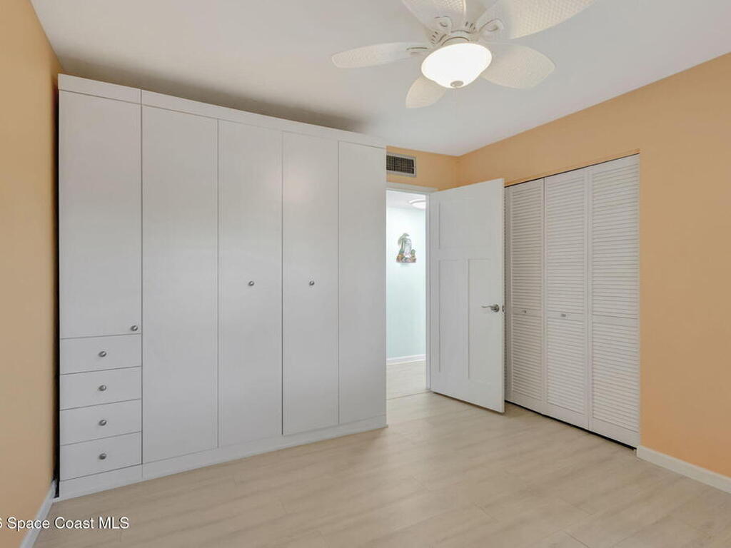 3209 S Lakeview Circle, Fort Pierce, FL 34949