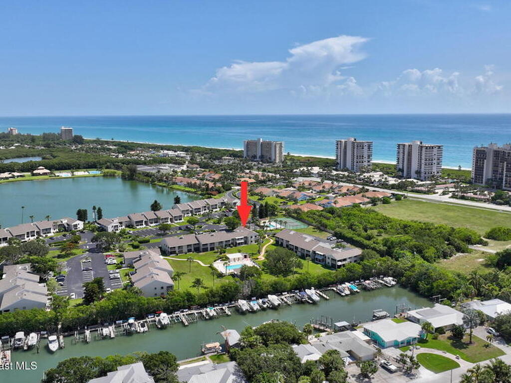 3209 S Lakeview Circle, Fort Pierce, FL 34949