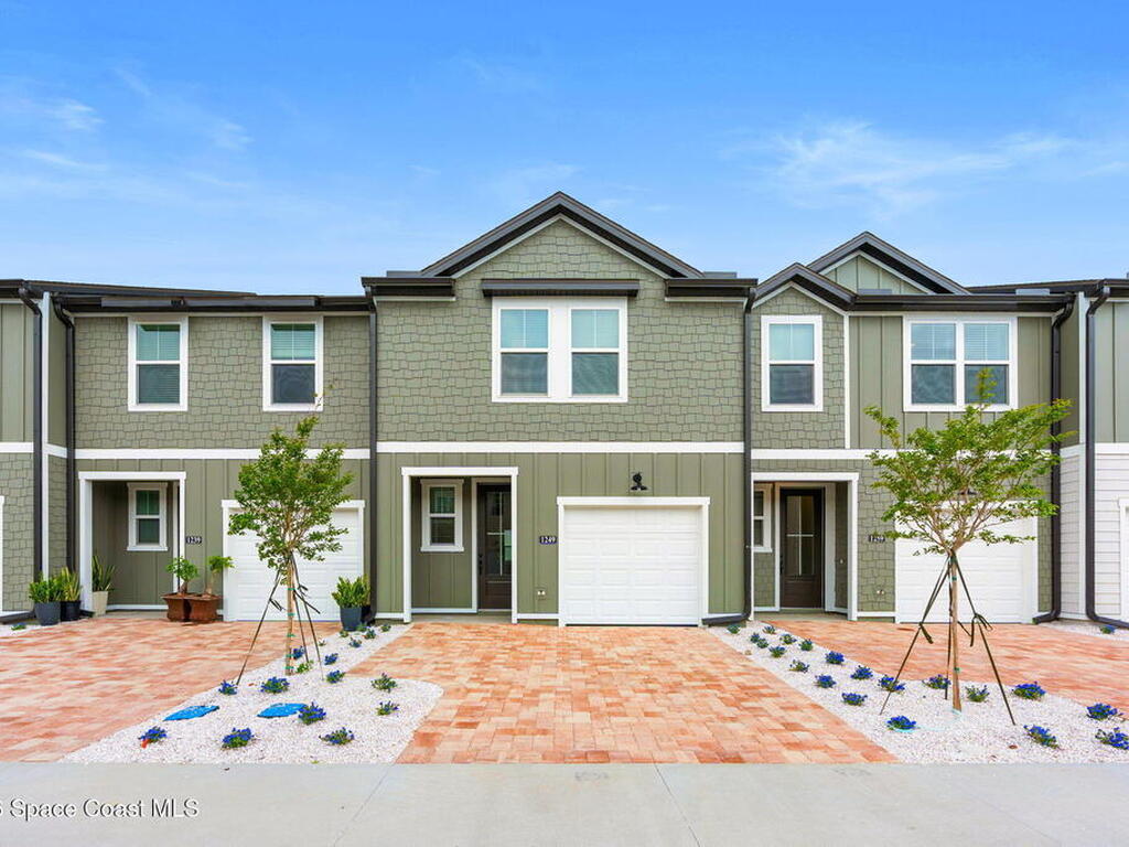 1249 Bluewater Lane, Rockledge, FL 32955