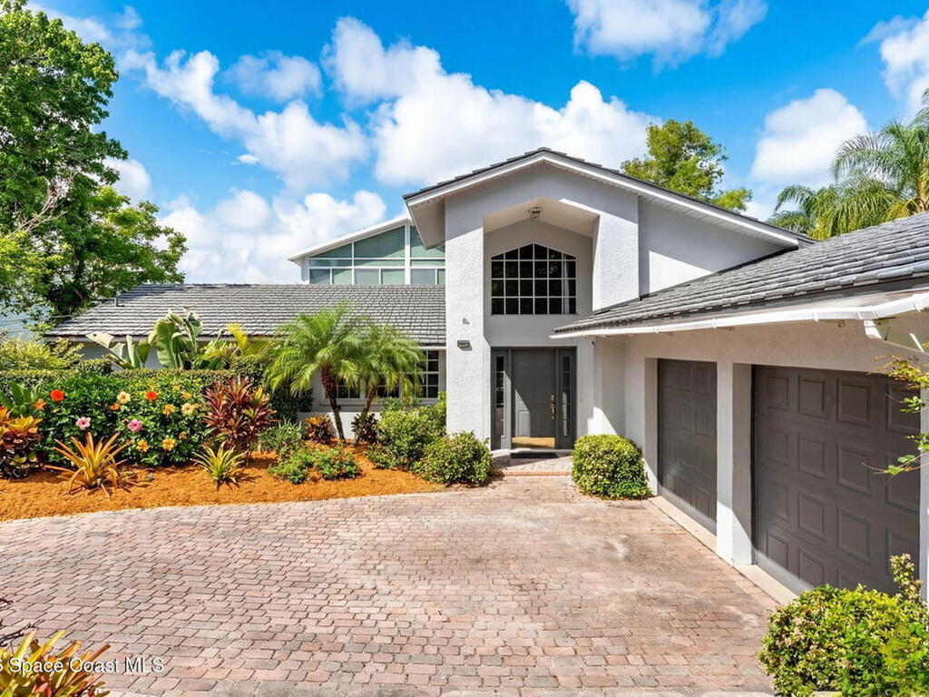 975 Oak Street, Merritt Island, FL 32953