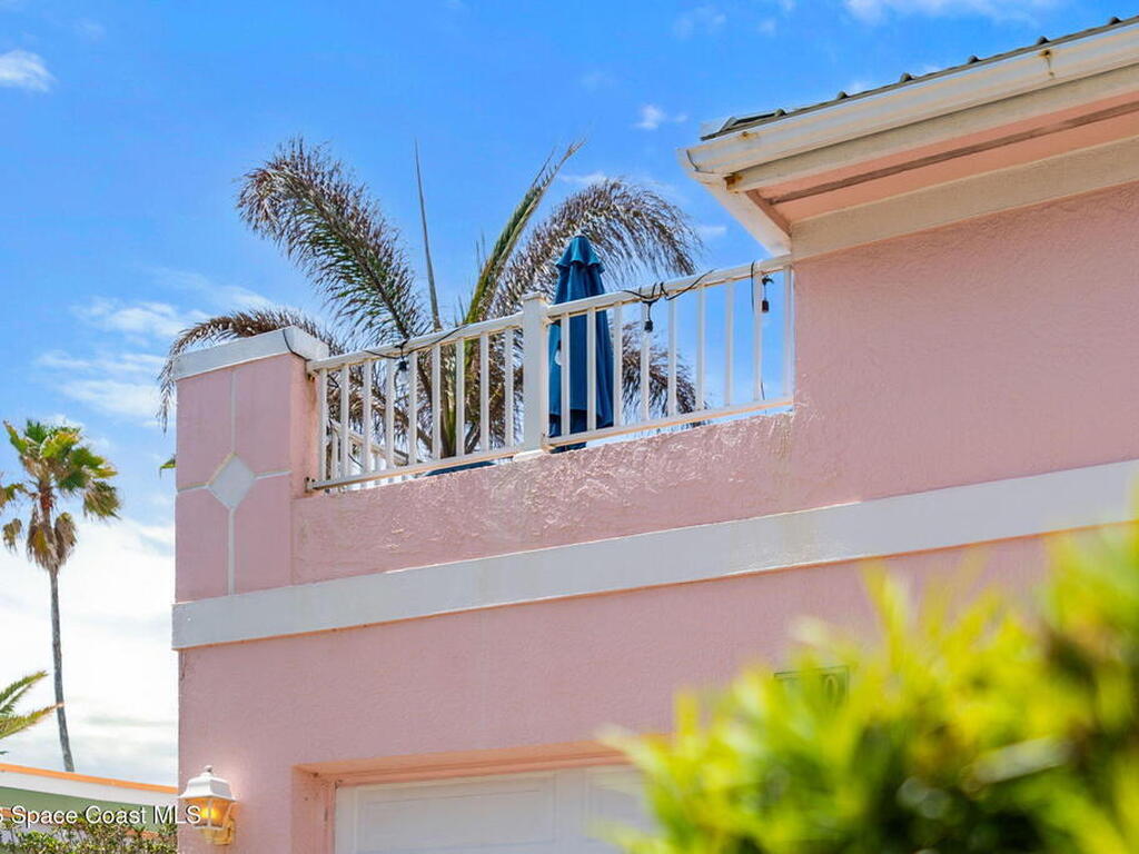 1510 S Miramar Avenue, Indialantic, FL 32903