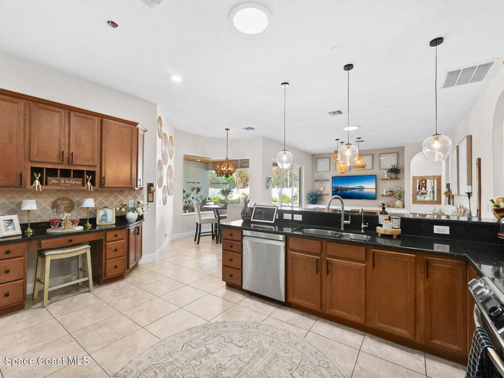 1146 Stockbridge Way, Melbourne, FL 32904