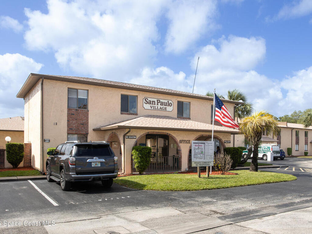 261 San Paulo Court, West Melbourne, FL 32904