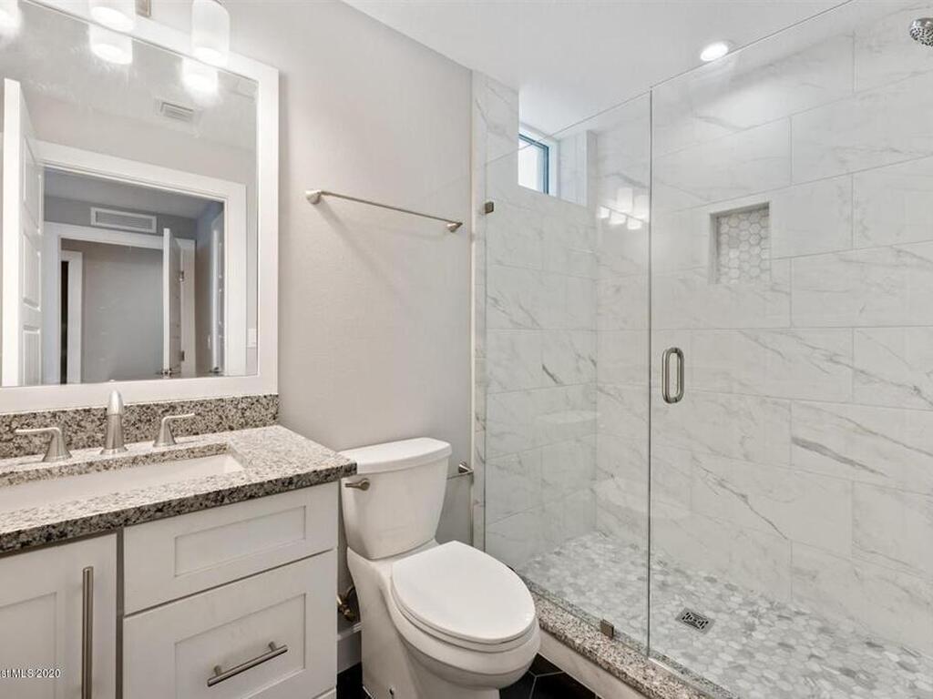 405 N Miramar Avenue, Indialantic, FL 32903