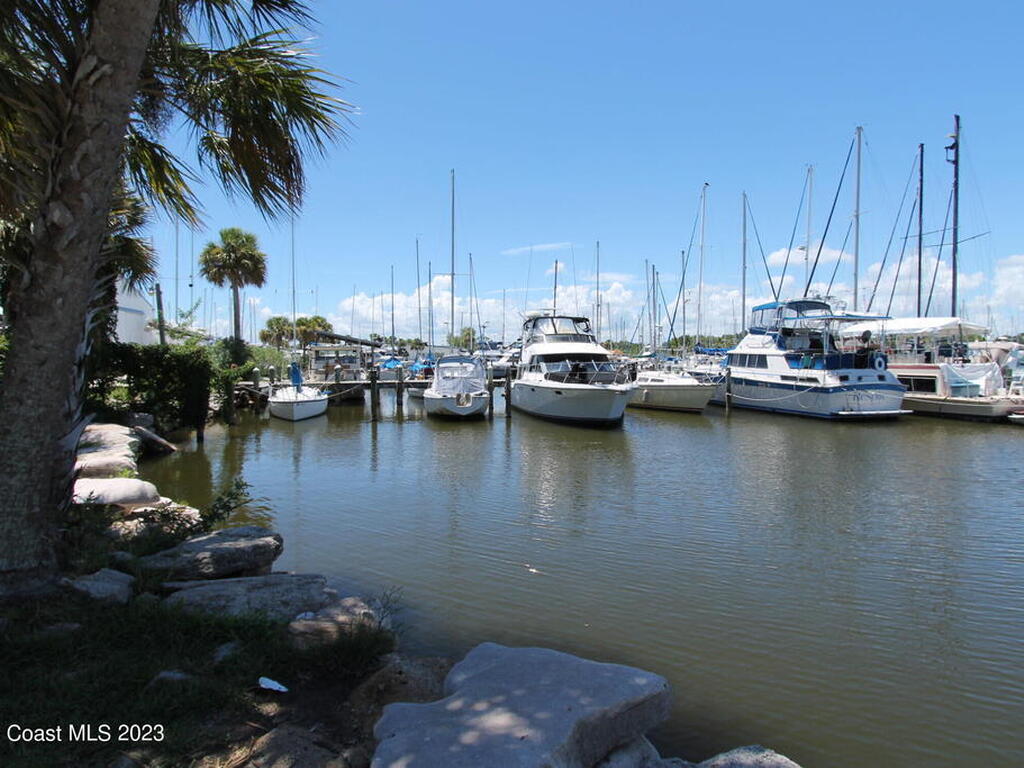 2250 S Hopkins Avenue, Titusville, FL 32780