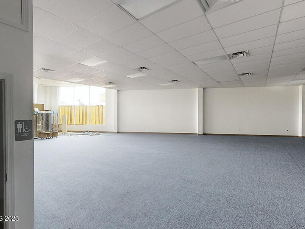 5240 N Atlantic Avenue, Cocoa Beach, FL 32931