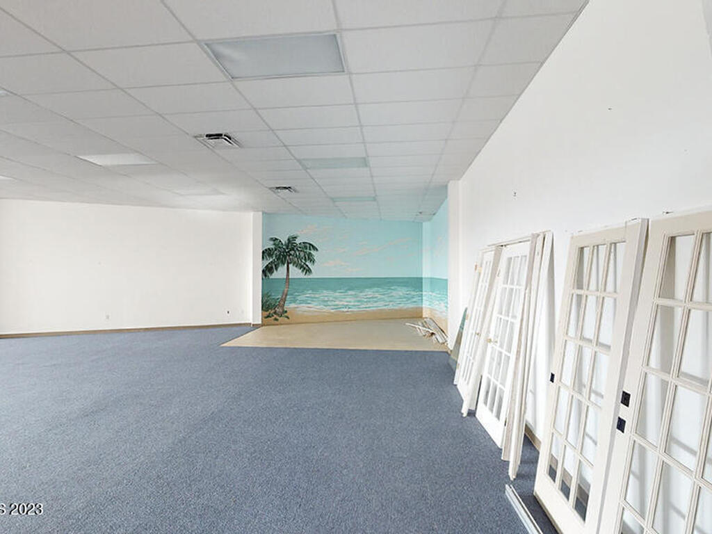 5240 N Atlantic Avenue, Cocoa Beach, FL 32931