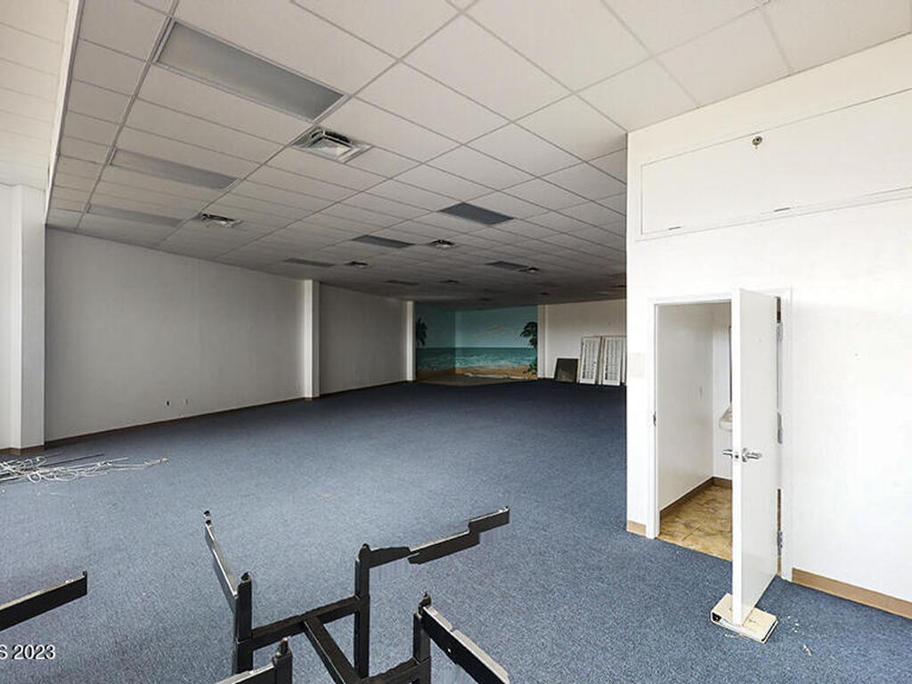 5240 N Atlantic Avenue, Cocoa Beach, FL 32931