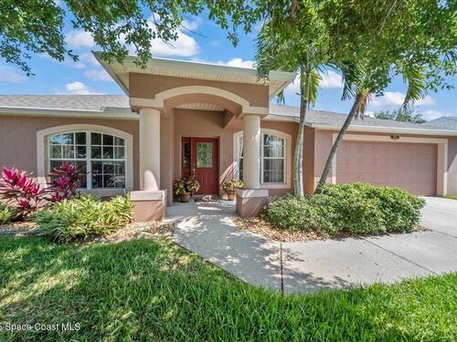 2063 Woodfield Circle