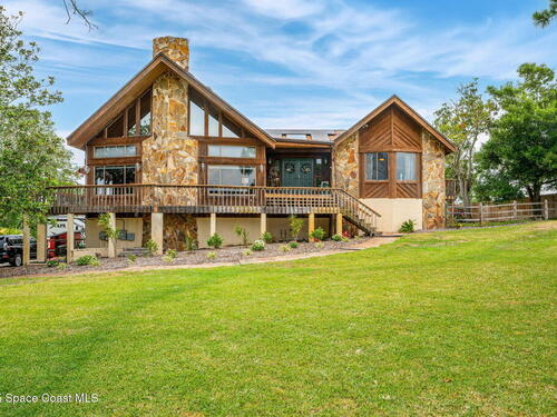 4385 Stillwaters Drive