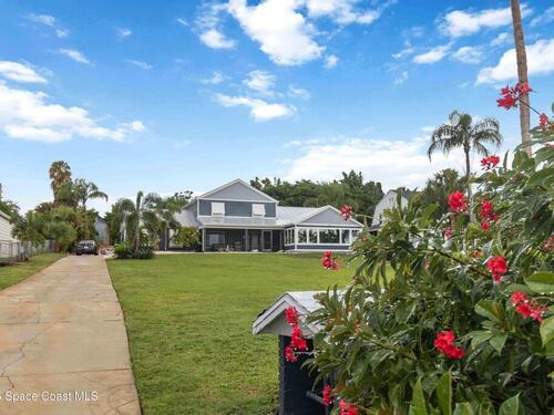 711 Indian River Drive