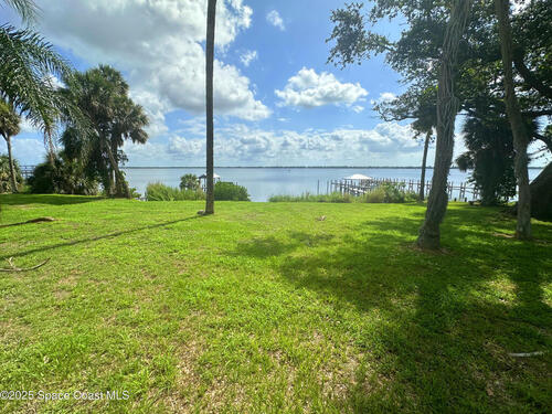 1525 Indian River Drive