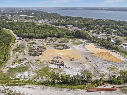 Dr. Joe Lee Smith Drive