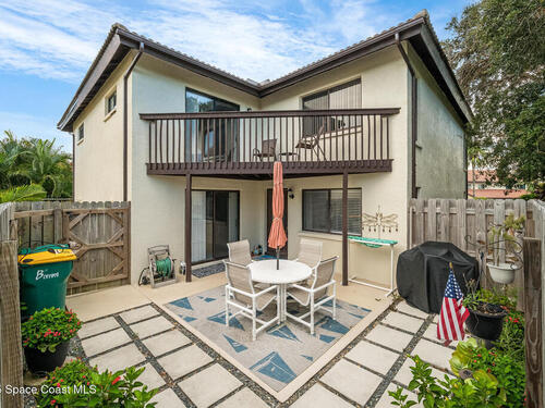 3257 River Villa Way