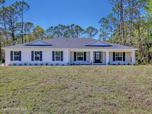 4065 Fawn Lake Boulevard