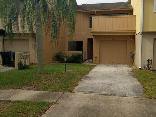 1910 Cashew Courtway