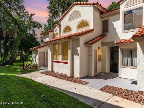 1089 Country Club Drive