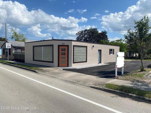 101 E New Haven Avenue