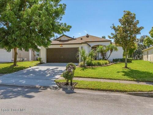 2492 Coral Ridge Circle