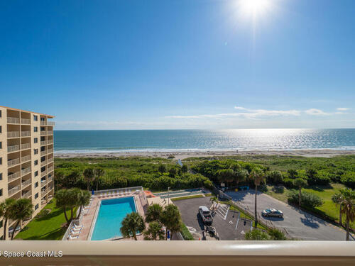 7520 Ridgewood Avenue, Cape Canaveral, FL 32920