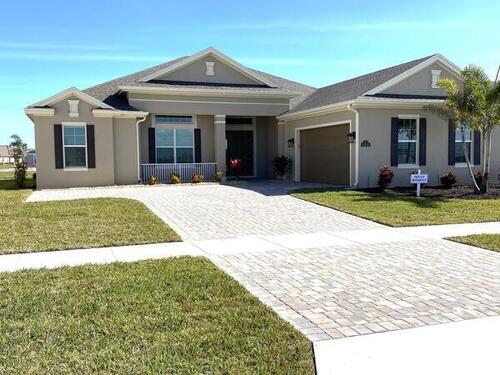 8321 Paragrass Avenue