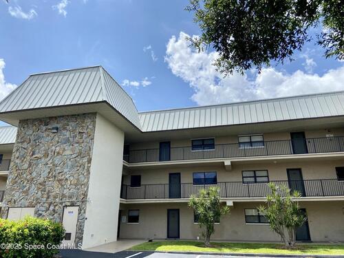 325 Tangle Run Boulevard