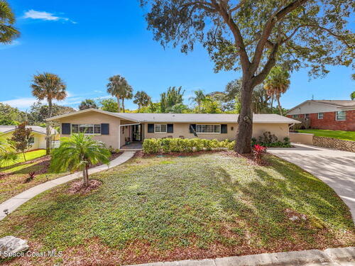 121 S Twin Lakes Road