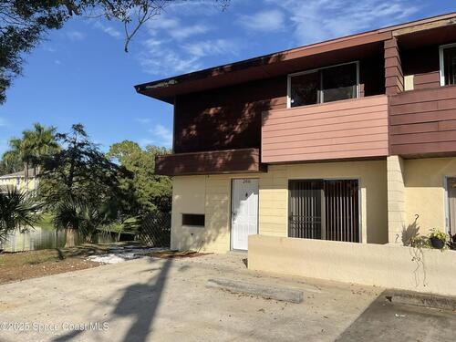 2416 N Tropical Trail