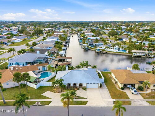 1525 Sykes Creek Drive